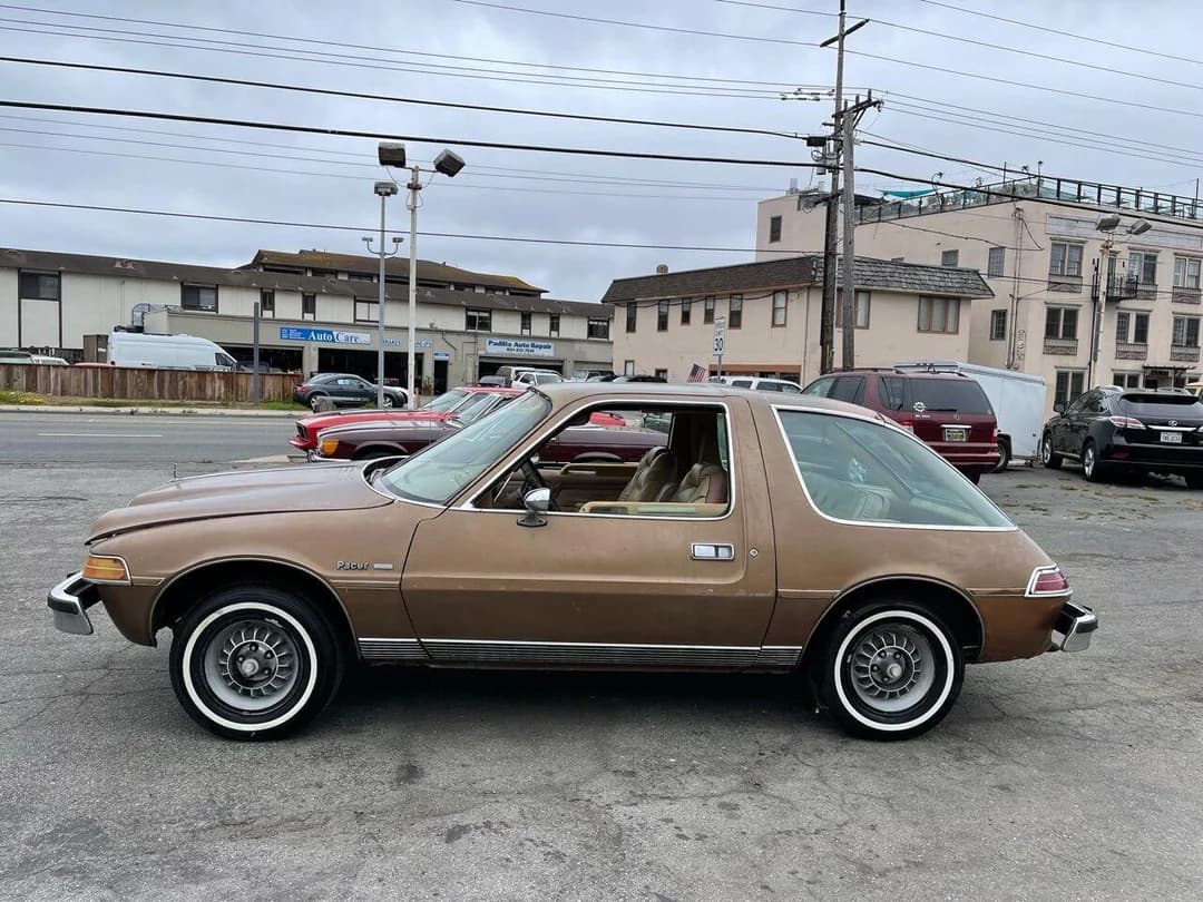 The AMC Pacer, a jellybean-shaped car with massive glass area